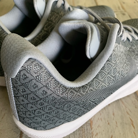 🌼NIKE🌼Mamba Instinct ‘Pure Platinum’ - Picture 6 of 11